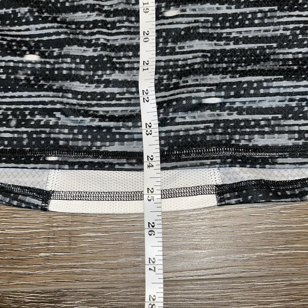 Champion Duo Dry - 2 Workout tops Size Medium - Picture 7 of 13